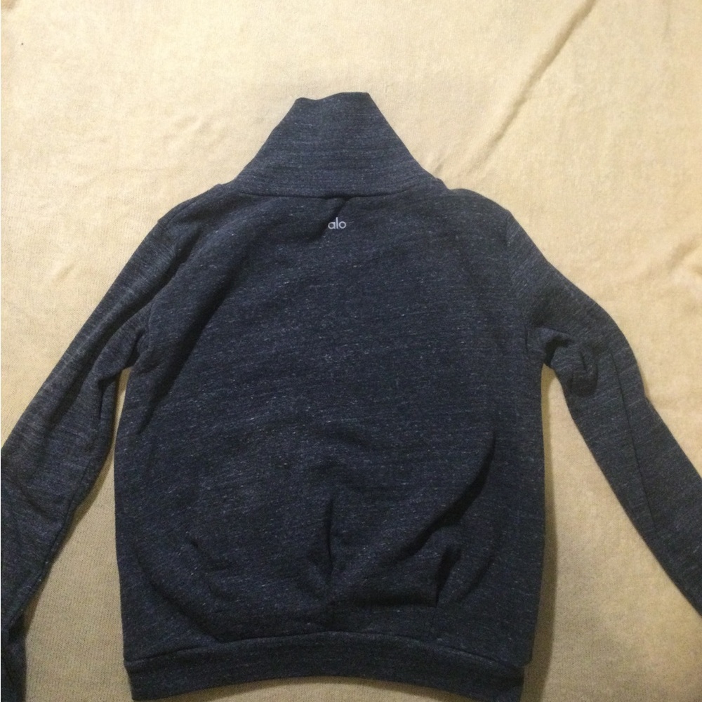 ALO Yoga women’s hoodie